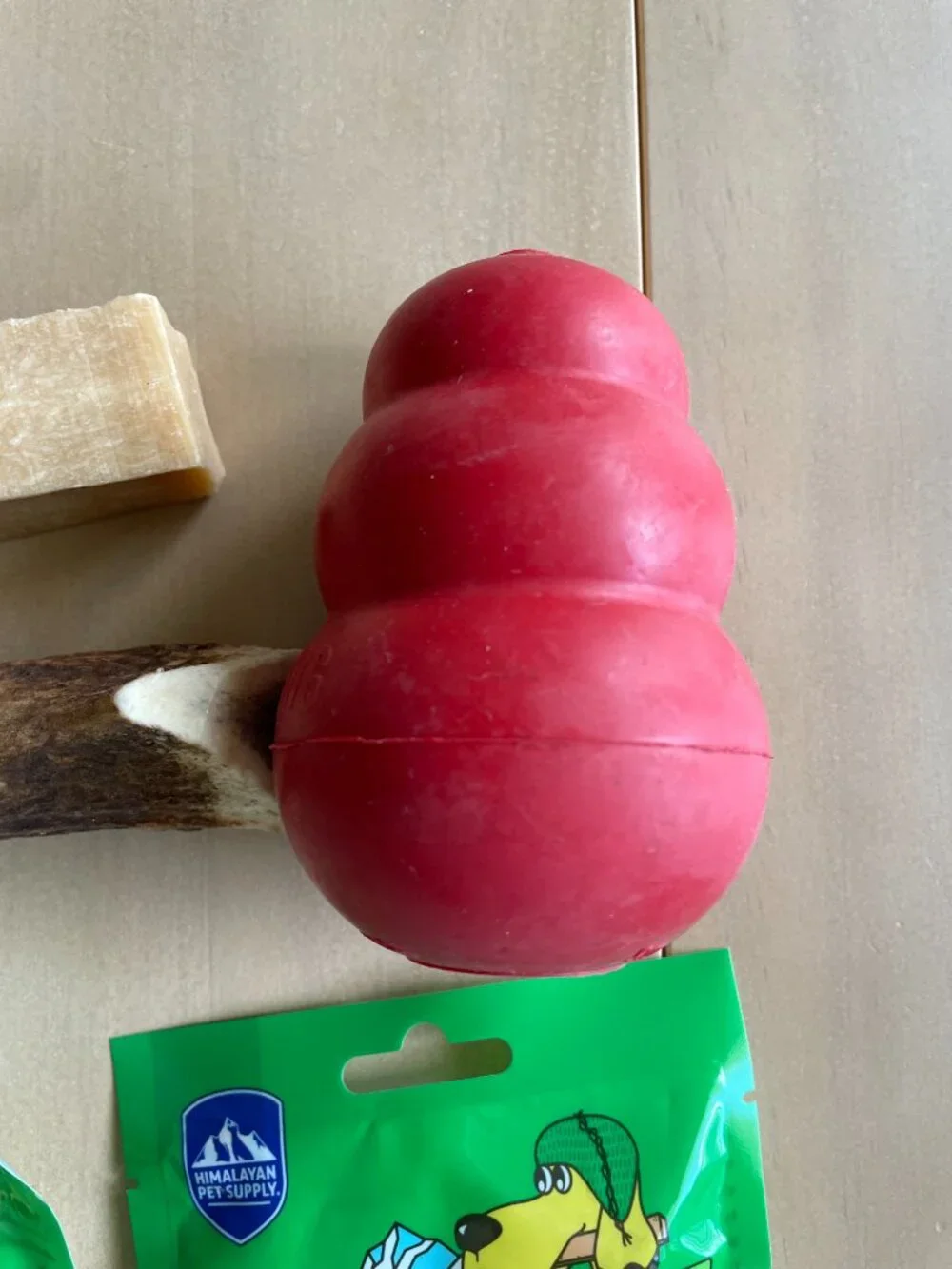 Dog Supplies Toys - Red Kong, Antler Chew,‎ Himalayan Yak Treats